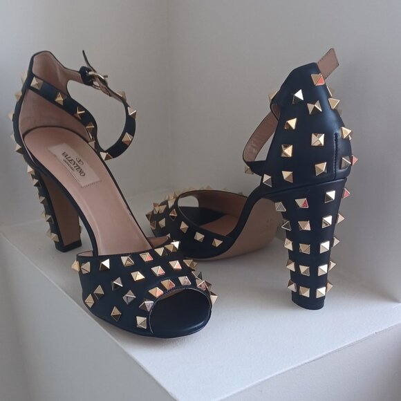 Valentino Rockstud Sandals size 41 Black - Picture 3 of 8